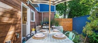 3BR 3BA Rooftop Patio with Waterview, Private Garden & Grill