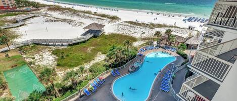 Innenpool, beheizter Pool