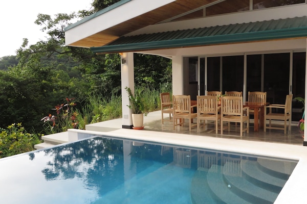 Beautiful entertaining area!