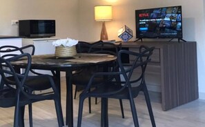 Dining - LAZARO C - In the heart of San Pedro (San Pedro Garza García)