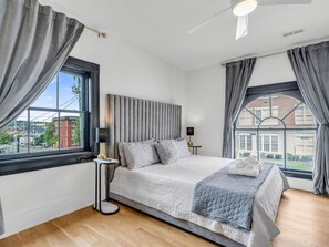 Imagen sin descripción, 5 de 81, botón