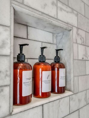 Imagen sin descripción, 4 de 80, botón