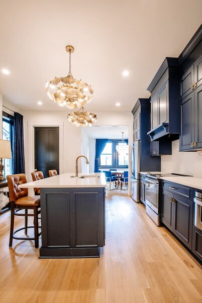 517 Townhome · ✧Luxurious East TN Townhome ✧ Walk to Downtown