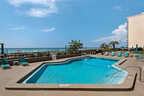 Condo (Mariner East 110 (1/2)) | Pool