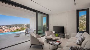 Fernseher