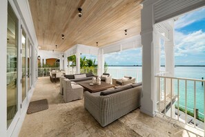 Terrace/patio - Your own Private Paradise (Georgetown, BS)