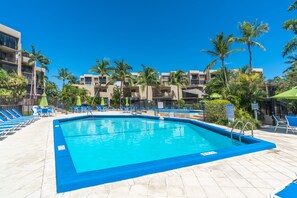 Piscine extérieure, piscine chauffée