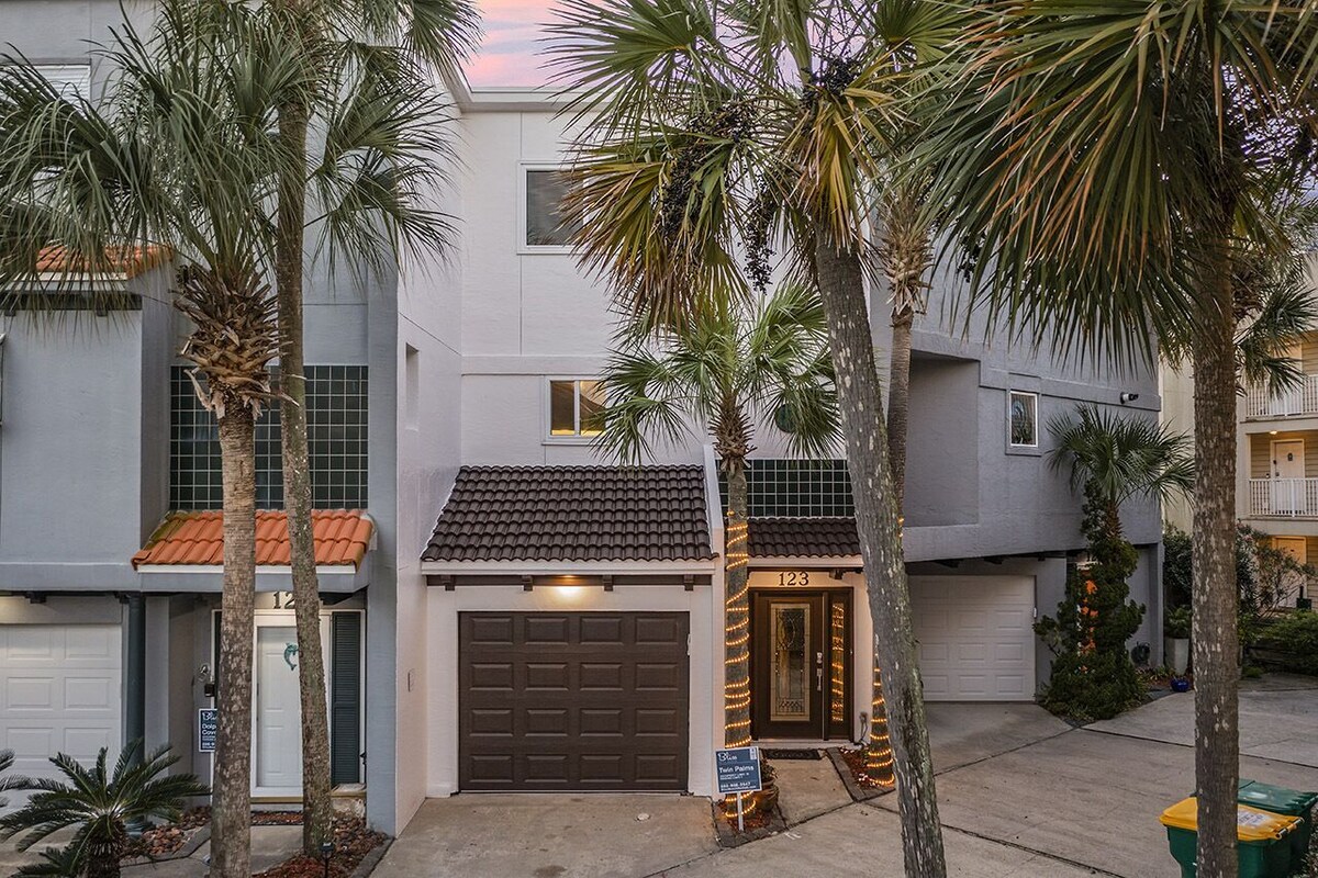 Photo 34 of Twin Palms - Beachfront Duplex with Ocean Views & Direct Beach Access