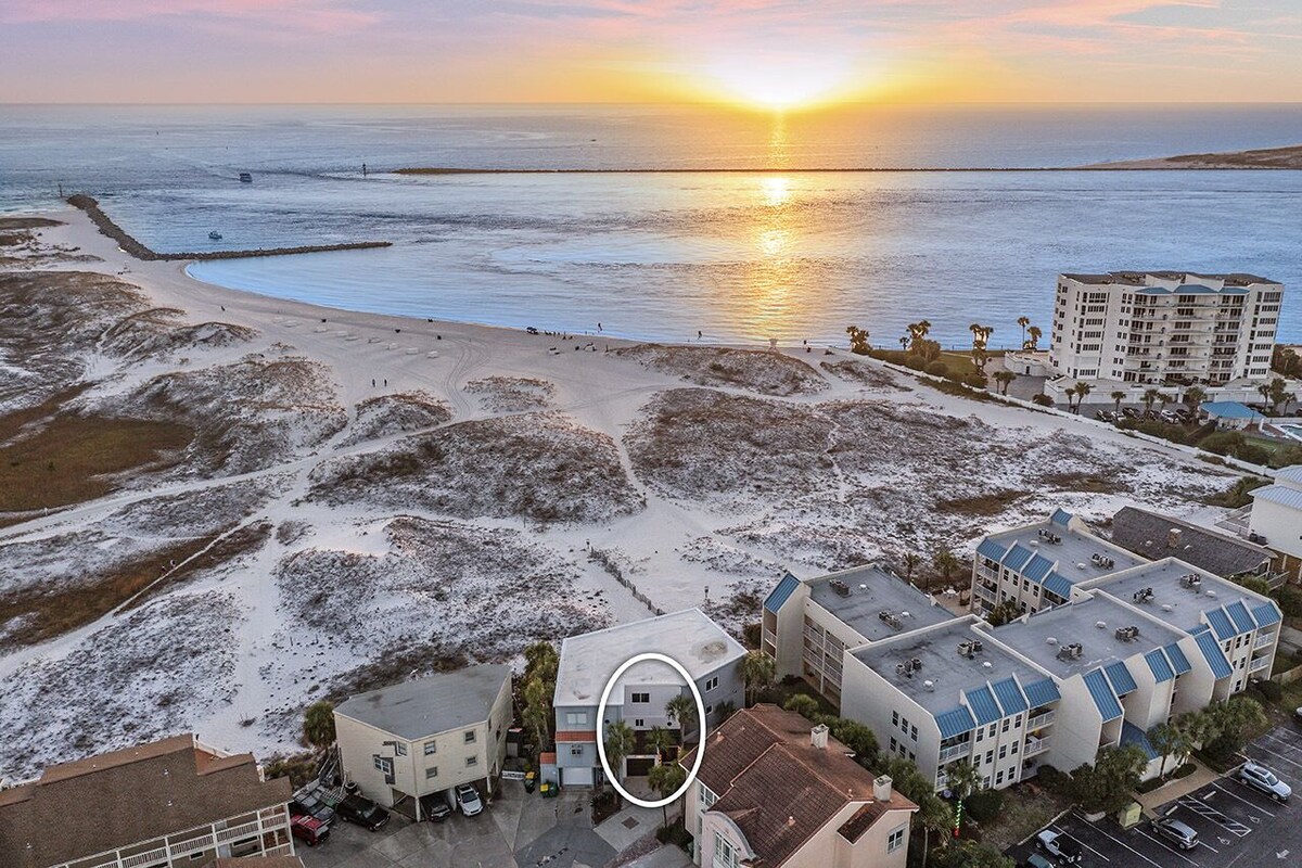 Photo 38 of Twin Palms - Beachfront Duplex with Ocean Views & Direct Beach Access