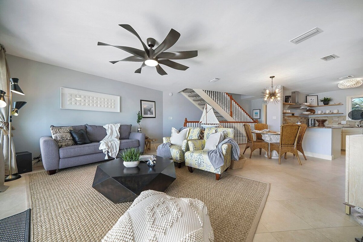 Photo 6 of Twin Palms - Beachfront Duplex with Ocean Views & Direct Beach Access