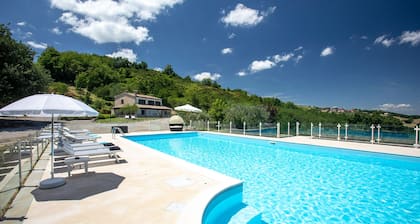 Private Resort, Villa with rooftop pool, concierge, personal chef