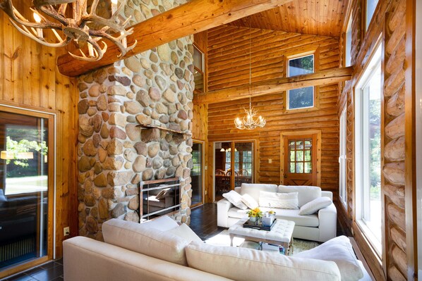 Smart TV, fireplace, foosball, table tennis