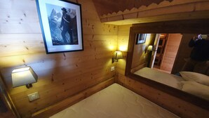 2 多间卧室、免费 WiFi、床单