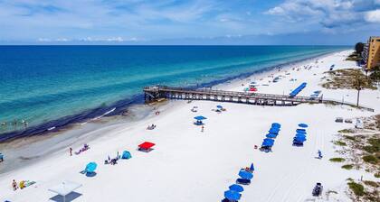 Stunning 2/2 Beachfront condo/Indian Shores, #1204