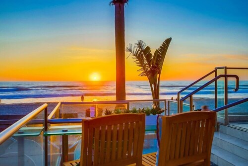 2 Combined Ocean Front Units * Exclusive Patio + BBQ + Fire Pit