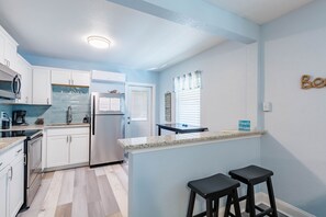 Standard Room, 2 Bedrooms, Non Smoking | Iron/ironing board, free WiFi - Upham Beach Inn (St. Pete Beach)