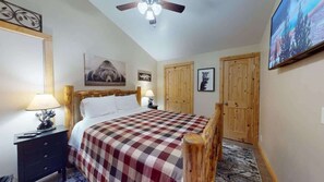 1 bedroom, iron/ironing board, free WiFi, bed sheets