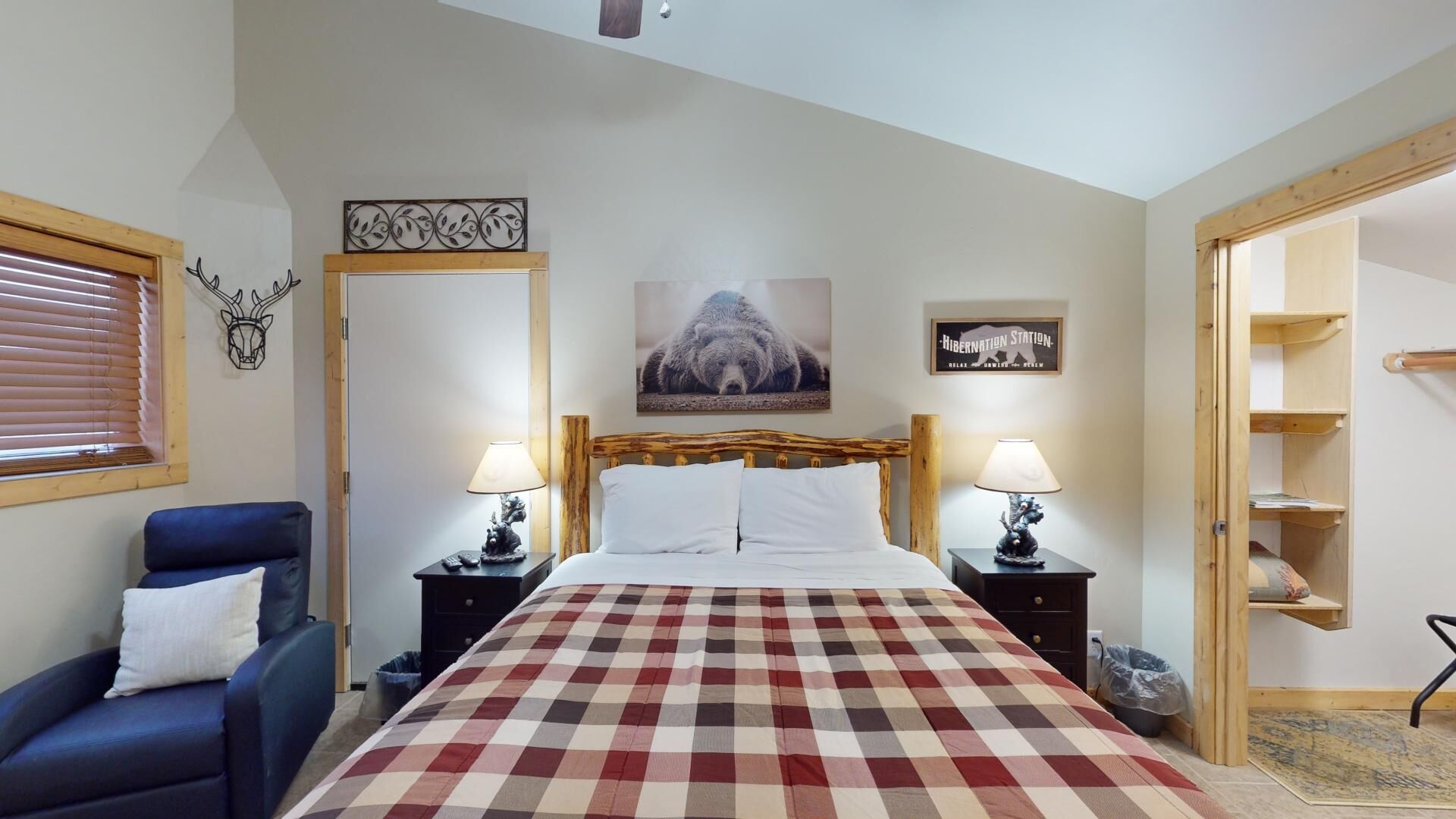 1 多间卧室、免费 WiFi、床单