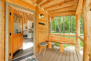 Terrace/patio - Radiant Floors, Sauna & Forest Views (Oakland)