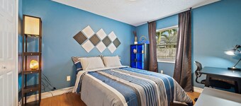 Spacious Wellington Villa with heated pool