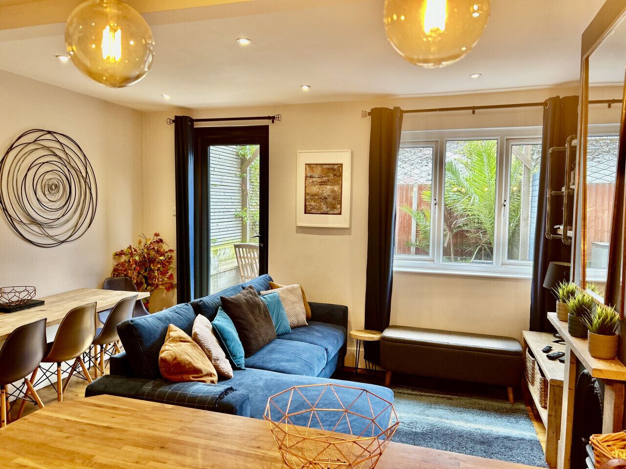 Garden Apt - Beach At End Of Road Private Parking - Southsea