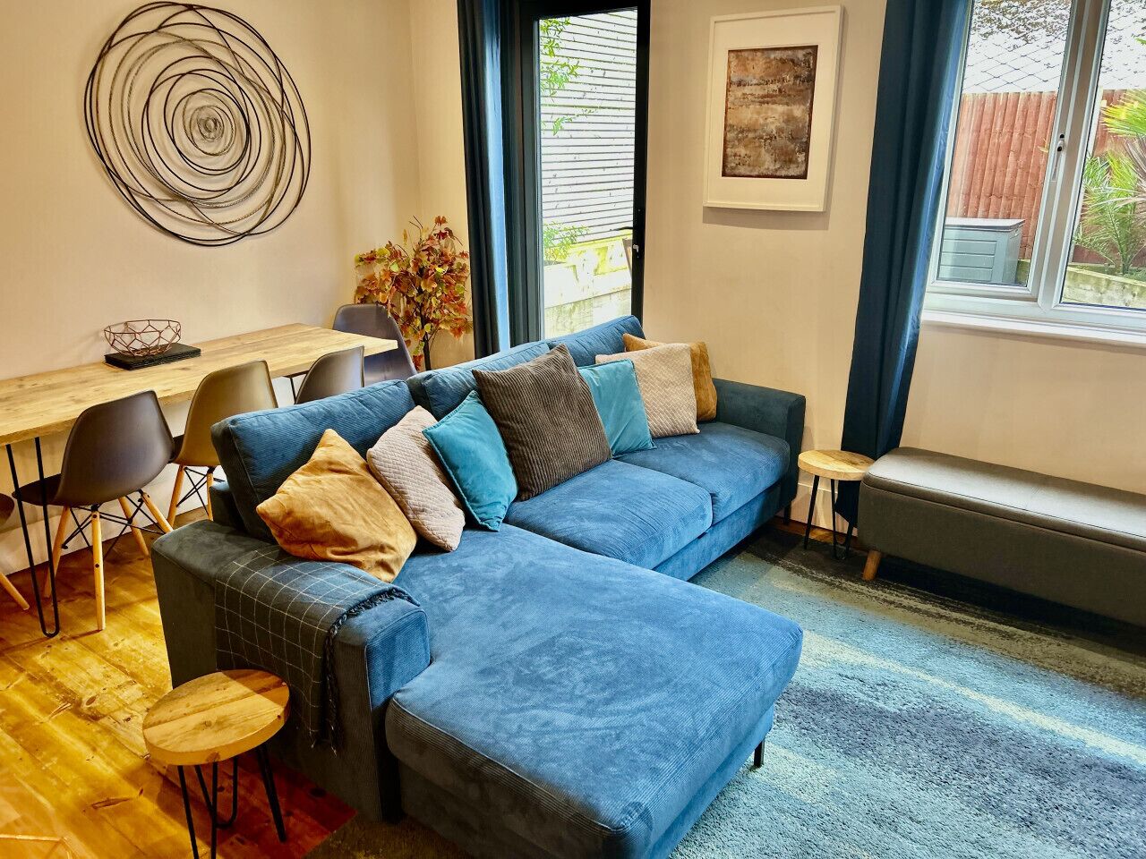 Smart TV, fireplace, books