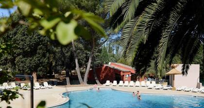 Studio Rustic | Accès Piscine Saisonnière