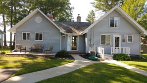 Exterior - Exquisite Cabin on Beautiful Long Lake (Hale)