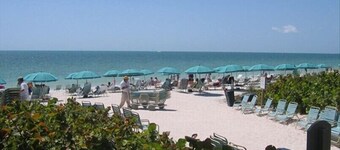 Exclusive Bonita Bay!  Recently updated!  3 bdr, 2.5 bath, villa