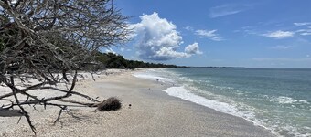 Private & Spacious [2300sqft] home w/Pool,Hot Tub,Golf Cart, Pet Friendly & Club