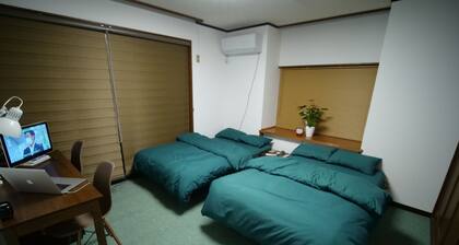 Up to 8 people same price  Narita Airport transfe - Guest House Yachimata / Yachimata Chiba