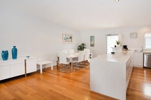 Dining - Fairview | Margaret River Apartment (Margaret River)