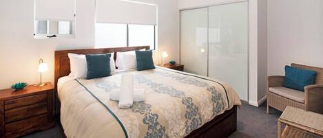 2 chambres, fer et planche à repasser, accès Internet