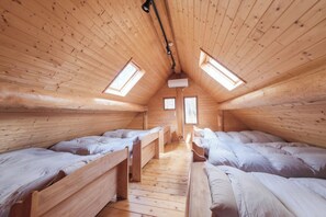 3 bedrooms, free WiFi, bed sheets