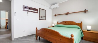 Vacation Villa "Oasi dei Fenicotteri" with Wi-Fi, A/C, Garden and Terrace