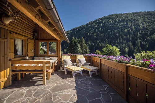 Chalet confortable "Ferienhaus Moarbach" avec terrasse et jardin