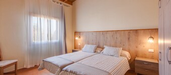 Holiday Apartment "Casa Quemahierro 1" with Sea View, Pool & Garden