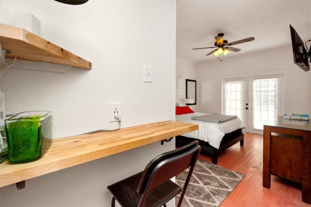 3 chambres, bureau, fer et planche à repasser, Wi-Fi gratuit