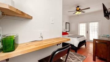 3 chambres, bureau, fer et planche Ă repasser, Wi-Fi gratuit