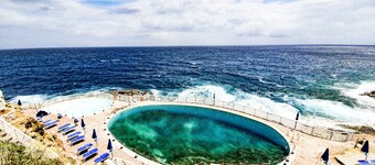 Appartamento per vacanze "Capo Arco Agrumeto" con vista mare, piscina e balcone