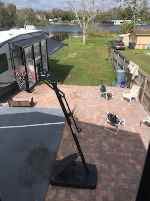 Property grounds - Event two house special lake front (Lutz)