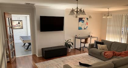 Stay Penrith~Work, Rest and Play~Gateway to the Blue Mountains~