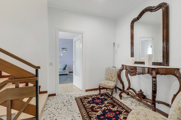 Villa familiale, plusieurs chambres, cÎté montagne (Villa Giulietta Private Pool) | Intérieur
