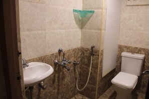 Executive tweepersoonskamer | Badkamer