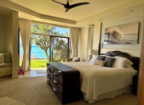 2 bedrooms, iron/ironing board, travel crib, free WiFi