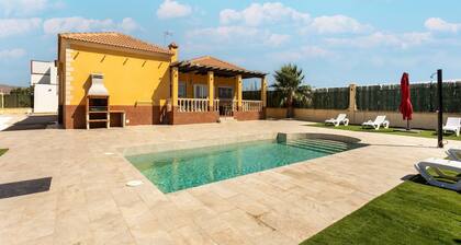 Ferienhaus mit Pool