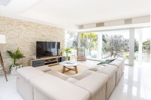 TV, Netflix og strømmetjenester