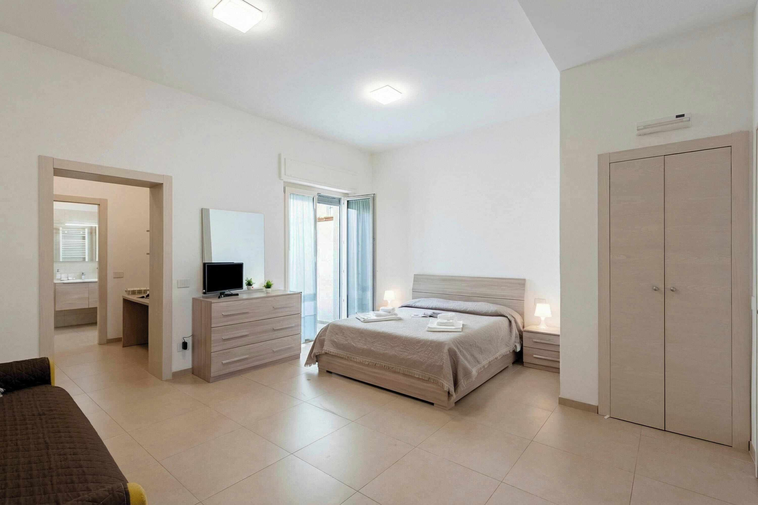 Apartemen Keluarga, 1 kamar tidur, AC (Suite 1 Ondina Viareggio 200m from) | 1 kamar tidur