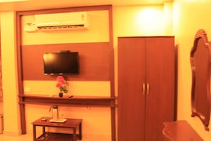 Economy Double Room | Free WiFi