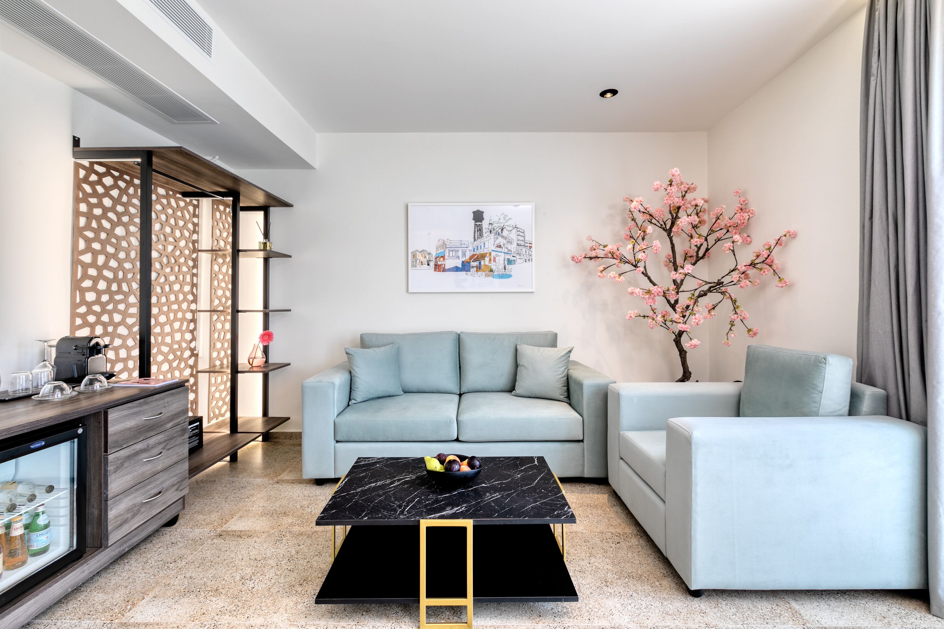 premium double room, 1 king bed, hill view | 1 bedroom, premium bedding, memory-foam beds, minibar